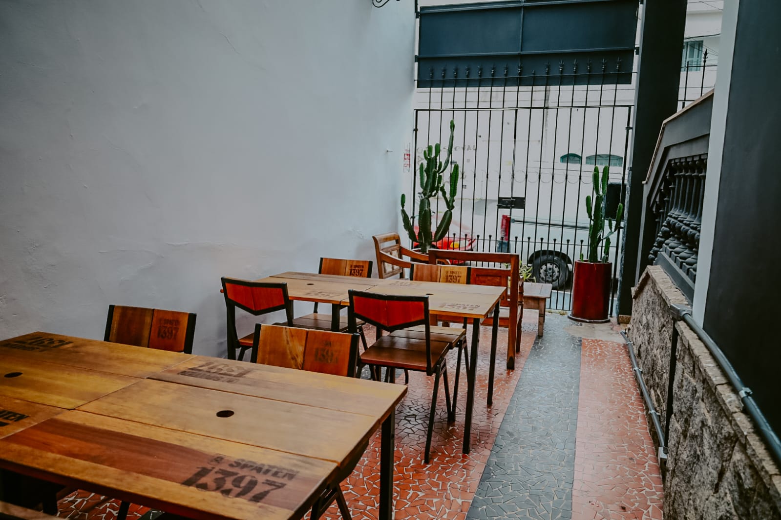 Galeria Mr. Navarro 27